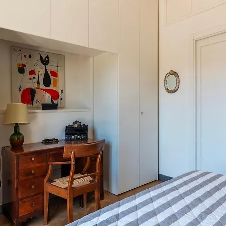 In The Shadow Of The Olympic Stadium * רומא